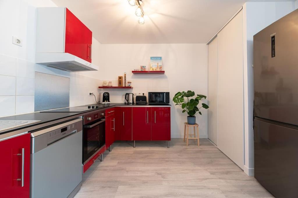 Appartement Cosy Au Centre Ville De مينتون المظهر الخارجي الصورة